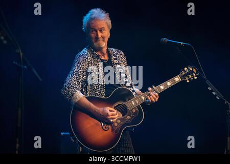 3 novembre 2023, Trondheim, Copenhague, Norvège : Trondheim, Norvège. 03 novembre 2023. Le groupe de rock anglais Smokie donne un concert à Olavshallen à Trondheim. Ici, le chanteur et musicien Pete Lincoln est vu en direct sur scène. (Crédit image : © Tor Atle Kleven/Gonzales photo via ZUMA Press) Banque D'Images