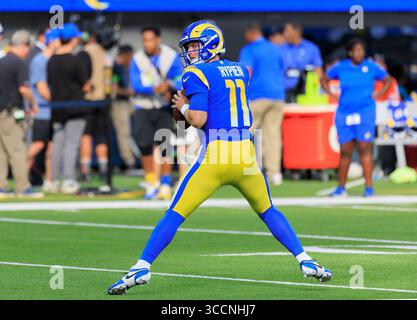 12 août 2023, Inglewood, Californie, États-Unis : 11 Brett Rypien, QB des Rams de Los Angeles pendant les échauffements avant leur match de pré-saison NFL contre les Chargers de Los Angeles le samedi 12 août 2023 au SoFi Stadium à Inglewood, Californie. Les béliers perdent contre les chargeurs, 34-17. JAVIER ROJAS/PI (crédit image : © PI via ZUMA Press Wire) Banque D'Images