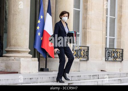 28 avril 2021, Paris, Ile-de-France (région, France : MRS Florence PARLY, ministre des armées, à la sortie du Conseil des ministres, à l'Elysée le 28 avril 2021. (Crédit image : © Sadak Souici/ZUMA Press Wire) Banque D'Images