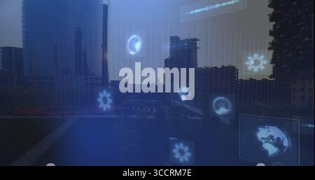 Affichage de l'horizon de la ville sur la place urbaine au crépuscule, avec roues dentées brillantes, forme d'onde et carte du globe Banque D'Images