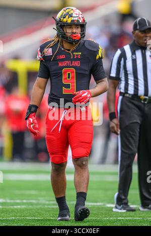 08 octobre 2022 : le linebacker des Maryland Terrapins Fa'Najae Gotay (9) marche vers la ligne de scrimmage pendant le match de football de la NCAA entre les Maryland Terrapins et les Purdue Boilermakers au stade SECU de College Park, MD. Reggie Hildred/CSM (crédit image : © Reggie Hildred/CSM via ZUMA Press Wire) Banque D'Images