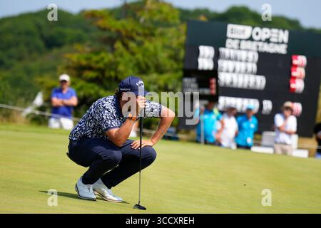 25 juin 2023, Pleneuf, France : BENJAMIN FOLLETT-SMITH sur le green du 18ème trou lors de la 4ème manche du Golf Blue Green de Pleneuf Val Andre le 25 juin 2023 à Pleneuf, France. (Crédit image : © Glenn Gervot/ZUMA Press Wire) Banque D'Images