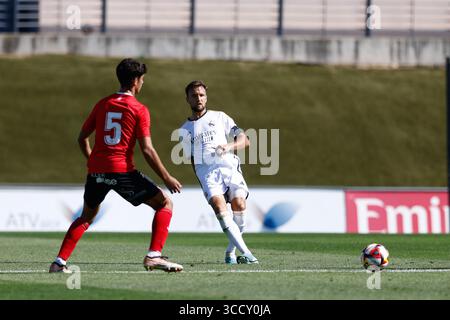12 août 2023, VALDEBEBAS, MADRID, ESPAGNE : Alvaro Carrillo de RM Castilla en action lors du match amical joué entre le Real Madrid Castilla et le CD Fuenlabrada au stade Alfredo Di Stefano le 12 août 2023, à Valdebebas, Madrid, Espagne. (Crédit image : © Oscar J. Barroso/AFP7 via ZUMA Press Wire) Banque D'Images