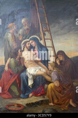 13e les stations de la Croix, le corps de Jésus est déposé de la croix, l'église de la Visitation de la Vierge Marie à Sisak, Croatie Banque D'Images