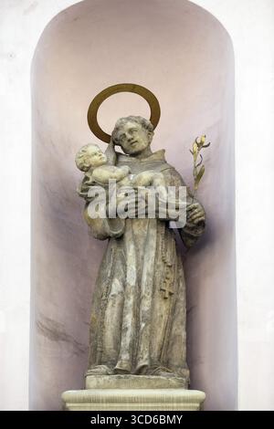 Statue De Jardin Française Ancienne En Pierre - Saint Antoine Avec L'enfant Jésus - Hauteur 22 Pouces