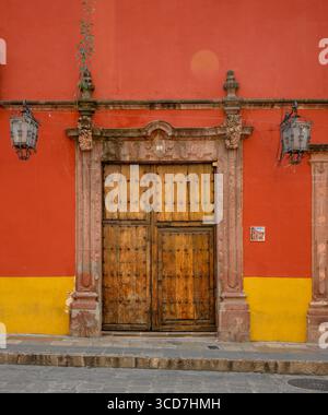 Calle San Francisco 13, San Miguel de Allende, Mexique. Banque D'Images