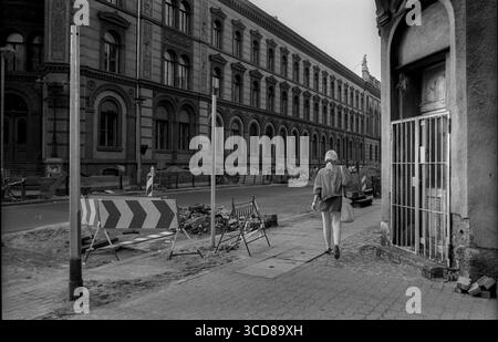 Allemagne, Berlin, 12 juin 1992, angle de Tucholskystrasse / Oranienburger Strasse, Postfuhramt Banque D'Images