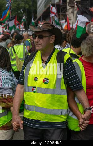 Londres, Royaume-Uni, 9 août 2025 :- Une manifestation pro-Palestine, anti-guerre à Gaza dans le centre de Londres Banque D'Images
