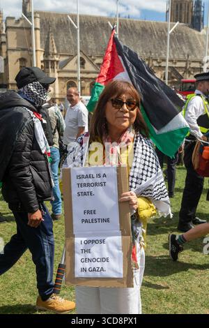 Londres, Royaume-Uni, le 9 août 2025 :- Une manifestation pro Palestine action au Parliament Square Central London Banque D'Images