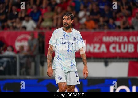 Monza, Italie. 12 août 2025. Francesco Acerbi, lors de l'AC Monza contre le FC Internazionale, match amical, au U-Power Stadium. Crédit : Alessio Morgese / FotoMorAle / Alamy Live news Banque D'Images