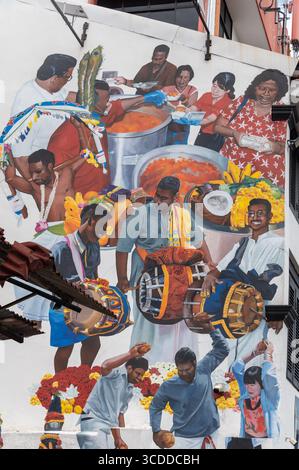 Une fresque murale plus récente de Thaipusam (festival hindou tamoul) sur Beach Street à George Town, une ville de Penang en Malaisie, sur presque toutes les rues an Banque D'Images