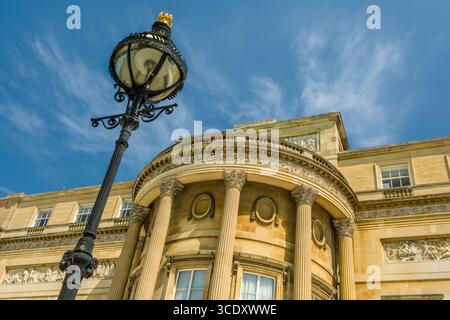 Londres, Angleterre - la vue à l'arrière du palais de Buckingham dans le centre de Londres. Banque D'Images