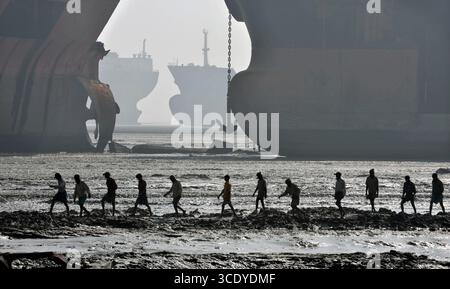SHP Breaking Yard à Chittagong Banque D'Images