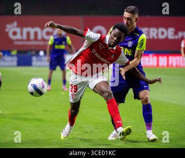 Braga, Braga, Portugal. 14 août 2025. GORBY du SC Braga vu en action lors du match des séries éliminatoires de l'UEFA Europe League 2025/26 entre le SC Braga et le CFR Cluj à l'Estadio Municipal de Braga le 14 août 2025 à Braga, Portugal. (Crédit image : © Miguel Lemos/ZUMA Press Wire) USAGE ÉDITORIAL SEULEMENT ! Non destiné à UN USAGE commercial ! Banque D'Images