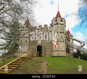 L'aire de jeux Keep au Longleat Safari and Adventure Park, Longleat, Wiltshire, Angleterre, Royaume-Uni Banque D'Images