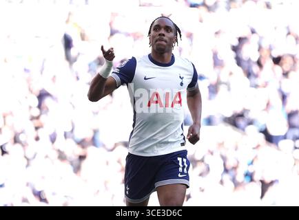 Photo du 06-04-2025 de Mathys Tel. de Tottenham Hotspur. Thomas Frank a imploré les « vrais supporters de Tottenham » de montrer leur soutien à Mathys tel lors de l'ouverture de la premier League samedi à domicile contre Burnley après qu'il ait été victime d'abus raciaux cette semaine. Date d'émission : vendredi 15 août 2025. Le crédit photo devrait indiquer Bradley Collyer/PA Wire. Banque D'Images