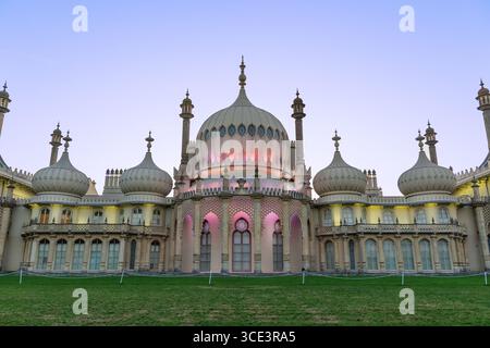 Royal Pavilion Palace, Brighton, East Sussex, Angleterre, Royaume-Uni. Résidence royale de George IV. Angleterre. Banque D'Images