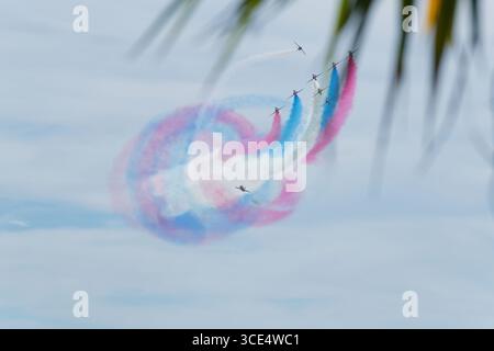 Les Red Arrows de la RAF au salon aéronautique international d'Eastbourne Airbourne 2025. L'équipe de voltige de la Royal Air Force Banque D'Images