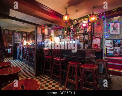 Le bar dans le Mutton Lane Inn Irish Pub, Centre, Cork, County Cork, Munster, Irlande Banque D'Images