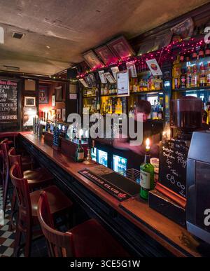 Le bar dans le Mutton Lane Inn Irish Pub, Centre, Cork, County Cork, Munster, Irlande Banque D'Images