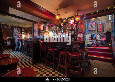 Le bar dans le Mutton Lane Inn Irish Pub, Centre, Cork, County Cork, Munster, Irlande Banque D'Images
