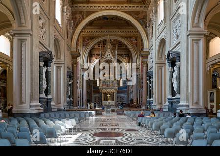 Basilique du Latran (Basilica di San Giovanni in Laterano) église néoclassique et baroque à Rome, Italie Banque D'Images