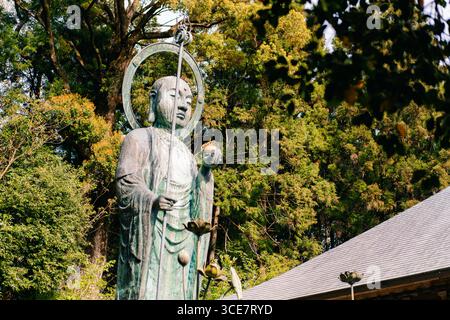 shikoku, JAPON - 2 mai 2025 Temple Sankaku ij No 65 dans le pèlerinage de Shikoku. Photo de haute qualité Banque D'Images