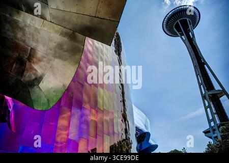 Seattle, Washington - 12 juillet 2015 : architecture et expositions du Musée de la Pop culture de Seattle Banque D'Images