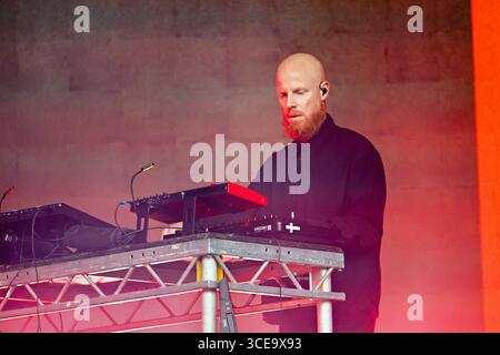 Londres, Royaume-Uni. 16 août 2025. Tinlicker in the Park 2025 - South Facing Festival, au Crystal Palace Bowl à Londres, Royaume-Uni. (Photo de 李世惠/Voir Li/Picture Capital) crédit : Voir Li/Picture Capital/Alamy Live News Banque D'Images