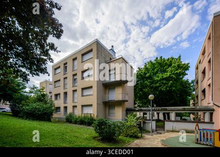 Châtenay-Malabry BEI Paris, Gartenstadt Cité-jardin de la Butte-Rouge // Châtenay-Malabry près de Paris, ville jardin Cité-jardin de la Butte-Rouge Banque D'Images