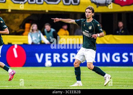 Breda, pays-Bas. 17 août 2025. BREDA, PAYS-BAS - 17 AOÛT : Edouard Michut de Fortuna Sittard pointait pendant le match néerlandais Eredivisie entre le NAC Breda et Fortuna Sittard au Rat Verlegh Stadion le 17 août 2025 à Breda, pays-Bas. (Photo de Gabriel Calvino Alonso/Orange Pictures) crédit : Orange pics BV/Alamy Live News Banque D'Images