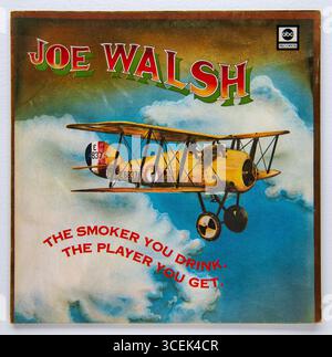 Reprise LP de The Smoker You Drink the Player You Get, le deuxième album solo de Joe Walsh, sorti en 1973 Banque D'Images