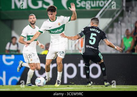 Elche, Espagne, Espagne. 18 août 2025. Rodrigo MENDOZA d'Elche CF lors du match de LaLiga entre Elche CF et Real Betis Balompie à l'Estadio Manuel Martinez Valero le 18 août 2025 à Elche, Espagne. (Crédit image : © Matthieu Mirville/ZUMA Press Wire) USAGE ÉDITORIAL SEULEMENT ! Non destiné à UN USAGE commercial ! Banque D'Images