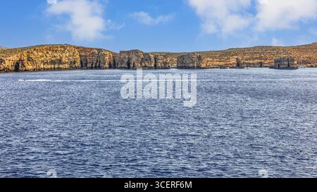 Vue de Comino, Gozo, petite île sœur de Malte appartient à la république du même nom, Malte Banque D'Images