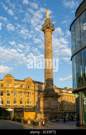 Grey's Monument dans le centre historique de la ville, Newcastle upon Tyne, Tyne and Wear, Angleterre, Royaume-Uni construit en 1838 Banque D'Images