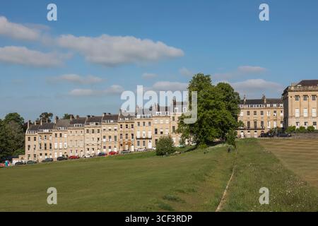 Angleterre, Somerset, Bath, Royal Crescent et Crescent Lawn Banque D'Images