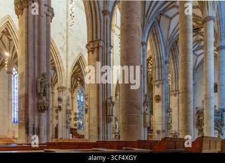 Paysage à l'intérieur de Thel Um Minster à Ulm, une ville dans un état nommé Baden-Wuerttemberg dans le sud-ouest de l'Allemagne Banque D'Images