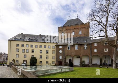 Schwanenburg sur le Schlossberg à Kleve, Tribunal de district, Kleve, Rhénanie du Nord-Westphalie, Allemagne Banque D'Images