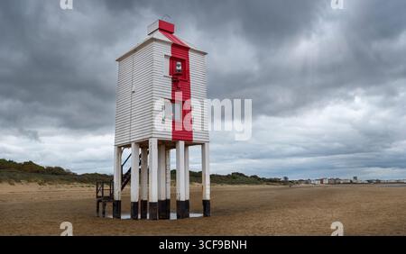 Burnham-on-Sea, Somerset - le phare bas est l'un des trois phares historiques de Burnham-on-Sea, Somerset, en Angleterre, et le seul des trois phares Banque D'Images