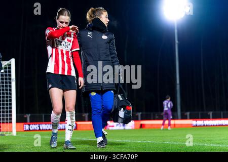 Eindhoven, pays-Bas. 1er février 2025. EINDHOVEN, PAYS-BAS - 1er FÉVRIER : Sara Thrige Andersen du PSV lors du match néerlandais Azerion Eredivisie entre le PSV et le FC Twente au PSV Campus de Herdgang le 1er février 2025 à Eindhoven, pays-Bas. (Photo de Joris Verwijst/Orange Pictures) crédit : Orange pics BV/Alamy Live News Banque D'Images