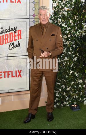 Pierce Brosnan BEI der Premiere des Netflix films 'The Thursday Murder Club' im Cineworld Leicester Square. Londres, 21.08.2025 Banque D'Images