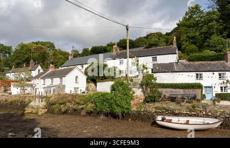 Maisons et chalets locaux Helford Cornwall UK Banque D'Images