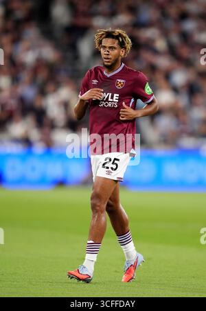 Jean-clair Todibo de West Ham United lors du premier League match au London Stadium. Date de la photo : vendredi 22 août 2025. Banque D'Images