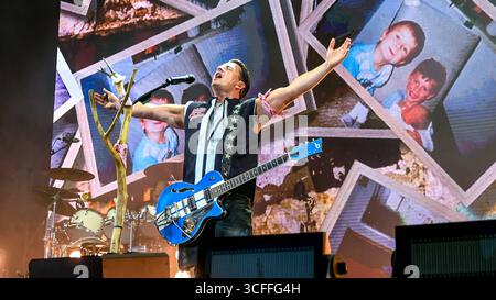 Andreas Gabalier HUK-COBURG open-air-sommer, Coburg , Schlossplatz Allemagne, Coburg , Schlossplatz - 22 août 2025 - Andreas Gabalier HUK-COBURG Open-Air-Sommer image : Andreas Gabalier préformant au HUK Coburg Open Air Sommer à la Schlossplatz Coburg. Cortendorf Kulturfabrik Bayern Allemagne Copyright : xRyanxEvansx Banque D'Images