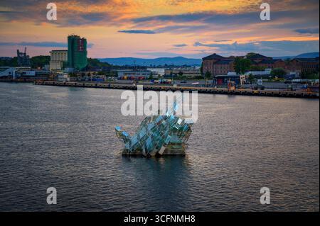 Sculpture flottante publique de Monica Bonvicini dans le fjord d'Oslo, Norvège Banque D'Images