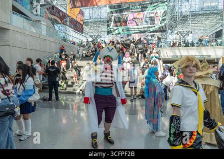 23 août 2025, New York, New York, États-Unis : cosplayers assiste à Anime NYC jour 3 au Jacob Javits Center à New York, NY le 23 août 2025 (image crédit : © Lev Radin/Pacific Press via ZUMA Press Wire) USAGE ÉDITORIAL SEULEMENT ! Non destiné à UN USAGE commercial ! Banque D'Images