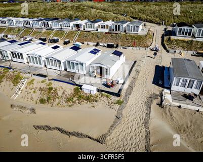 ZANDVOORT - maisons de plage sur la plage pendant l'été 2025 ANP / Hollandse Hoogte / Robin Utrecht pays-bas Out - belgique Out Banque D'Images