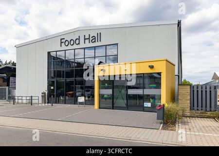 Food Hall. Logo und Gebäude des börsennotierten Softwarekonzern SAP. // 23.08.2025 : Walldorf, Baden-Württemberg, Deutschland *** Food Hall logo et construction de la société de logiciels cotée SAP 23 08 2025 Walldorf, Baden Württemberg, Allemagne Banque D'Images