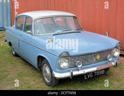 Lovely 1964 Hillman Super Minx Mk II au Brooklands Museum, Weybridge, Surrey, Royaume-Uni Banque D'Images