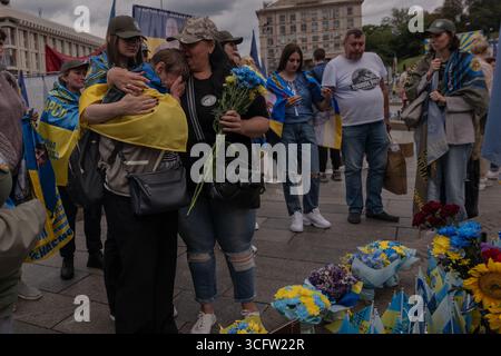 Kiev, Ukraine, Ukraine. 24 août 2025. Les Ukrainiens protestent, pleurent et célèbrent leur 34ème jour de l’indépendance le 24 août 2025, sur la place Maidan à Kiev, en Ukraine. (Crédit image : © Svet Jacqueline/ZUMA Press Wire) USAGE ÉDITORIAL SEULEMENT ! Non destiné à UN USAGE commercial ! Banque D'Images